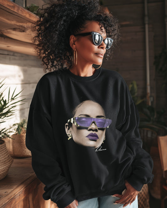 RIHANNA - Oversized Sweatshirt