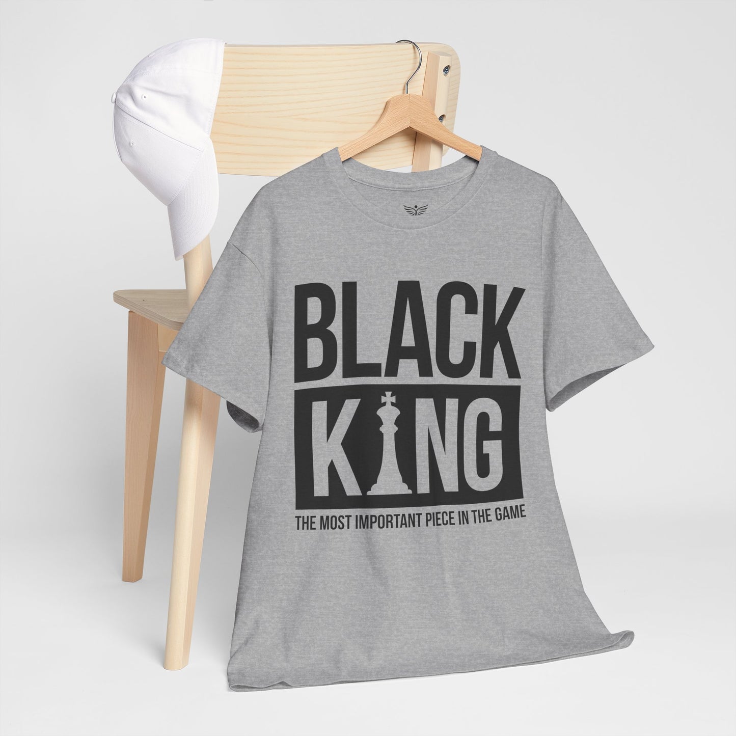 BLACK KING CHESS - T-Shirt