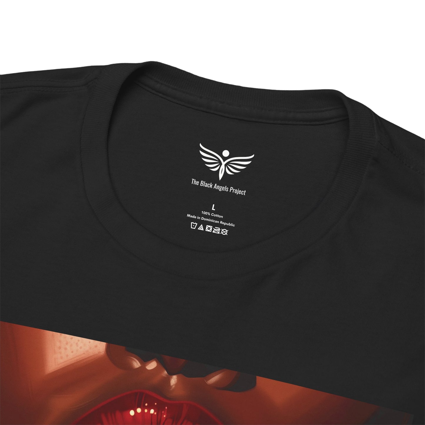 RED LIPS GOLD CHAINS - T-Shirts