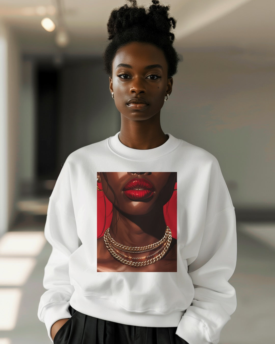 RED LIPS GOLD CHAINS White Sweatshirt